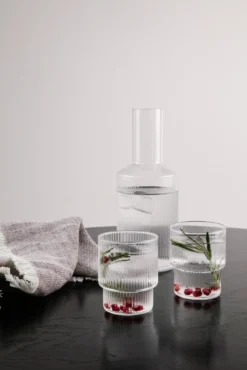 Ferm LIVING Ripple Glas 4er Pack -Nordic Nest 28072 01 10 EnvironmentImage 06f2b48de2