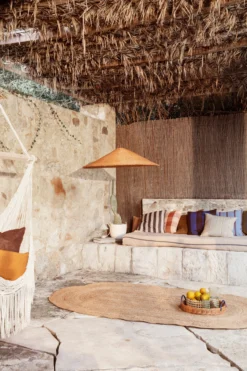 Ferm LIVING Blue Handle Tablett Ø30cm -Nordic Nest 514467 01 6 EnvironmentImage fb949e0c1d