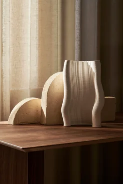 Ferm LIVING Moire Vase 19 X 30cm -Nordic Nest 570394 01 40 EnvironmentImage 2e29aaf71d