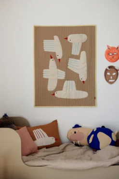 Ferm LIVING Bird Gesteppte Decke -Nordic Nest 574300 01 40 EnvironmentImage be0f0fce61