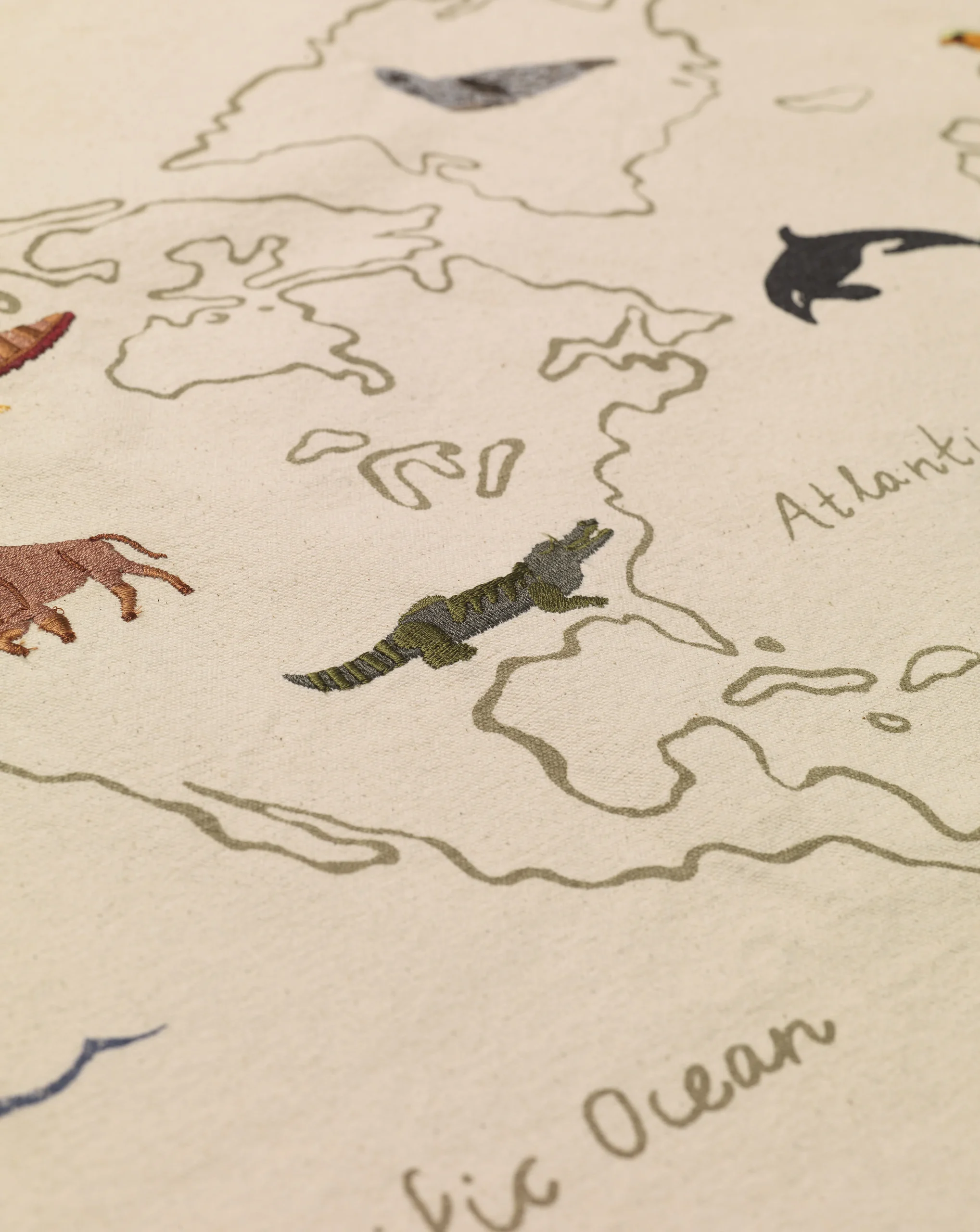 Ferm LIVING The World Stoffkarte 4 Ferm LIVING The World Stoffkarte – Bild 2