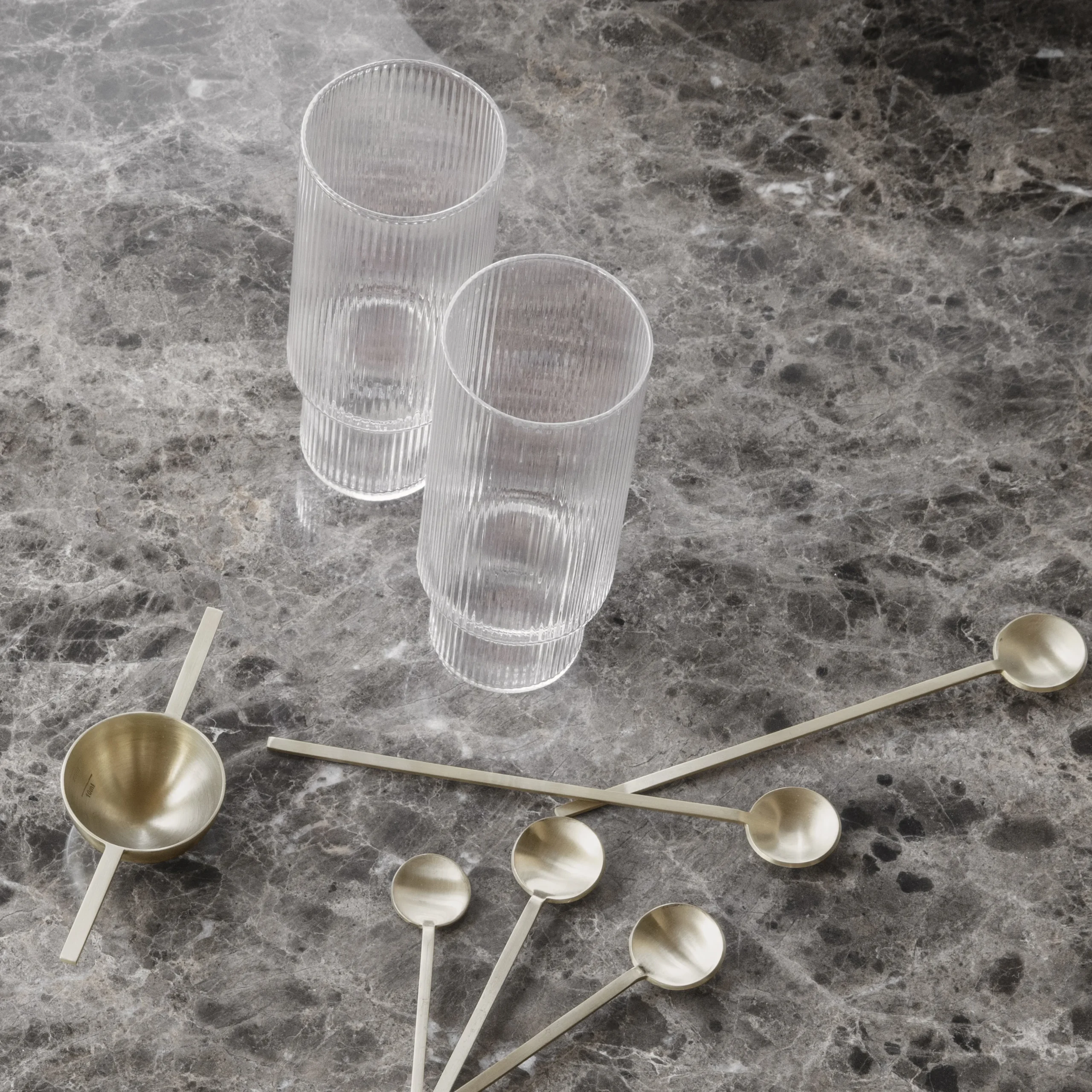 Ferm LIVING Ripple Longdrink-Glas 4er Pack 7 Ferm LIVING Ripple Longdrink-Glas 4er Pack – Bild 5